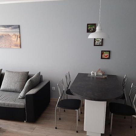 Apartament Caloroczny Blizej Morza Колобжег Екстер'єр фото